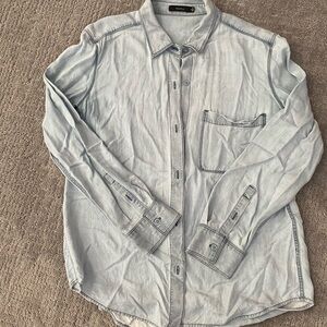 Talula Soft Blue Denim Top women’s small